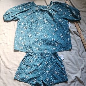 Old Navy Blue Floral Set